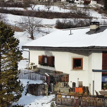 Chasa Patgific Apartment